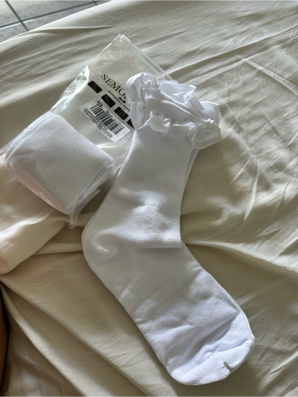 White Ruffle Socks with Decorative Cuff